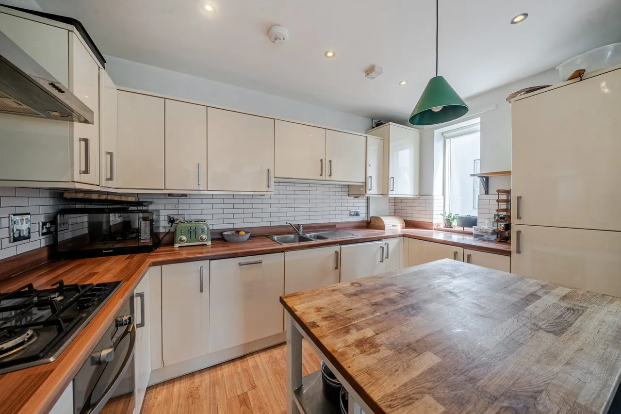 Baring Road, SE12, photo 5