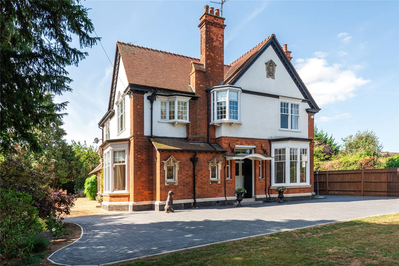 Wellingborough Road, Rushden, NN10, photo 19