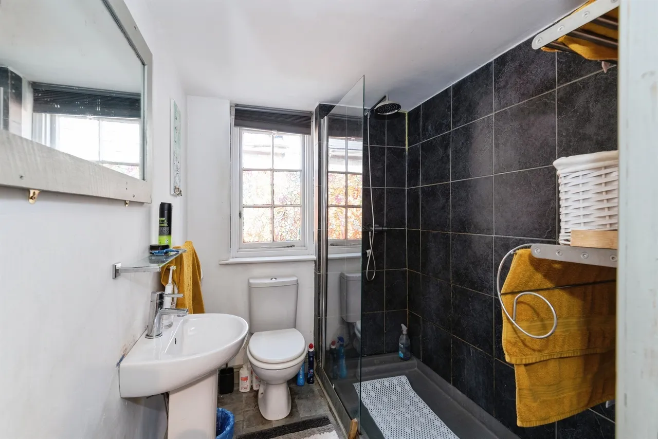 Barrington Street, Tiverton, EX16, photo 8