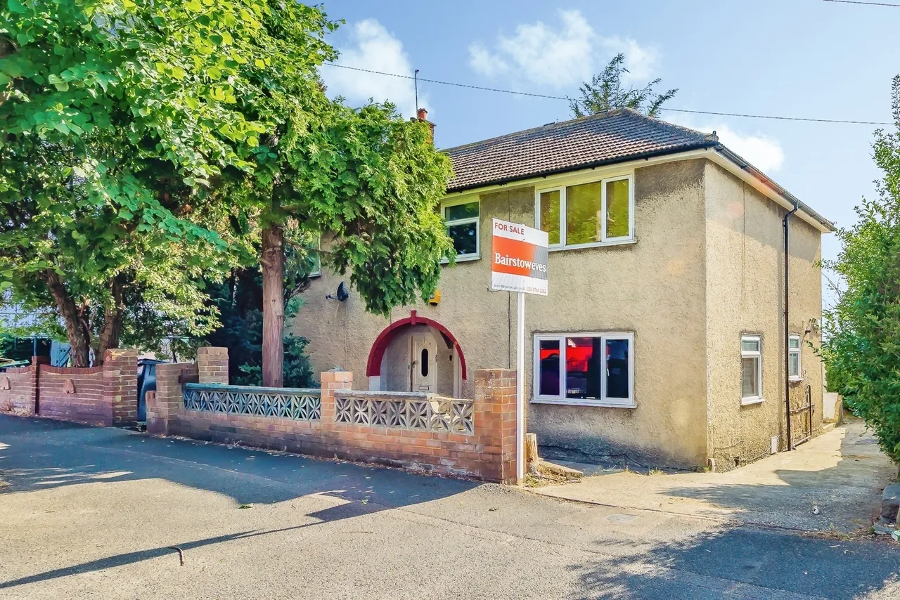 3 bed house for sale — Green Lane, Surrey, CR7