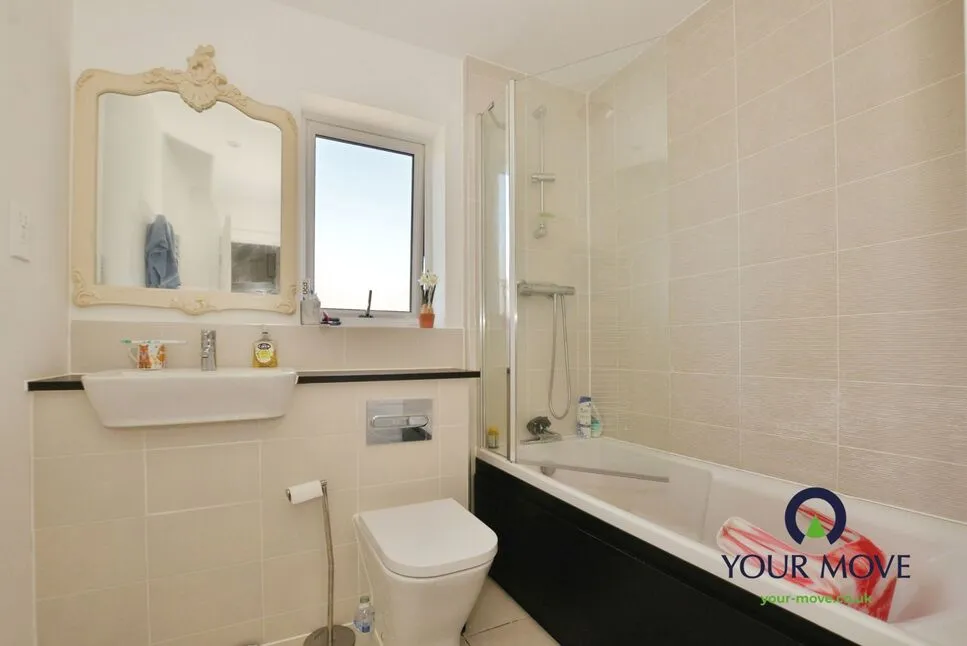 Grasshopper Drive, Kennington, Kent, TN24, photo 12