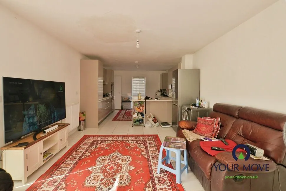 Grasshopper Drive, Kennington, Kent, TN24, photo 4