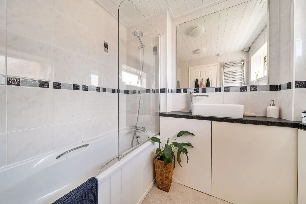 Herne Rise, Ilminster, TA19, photo 22