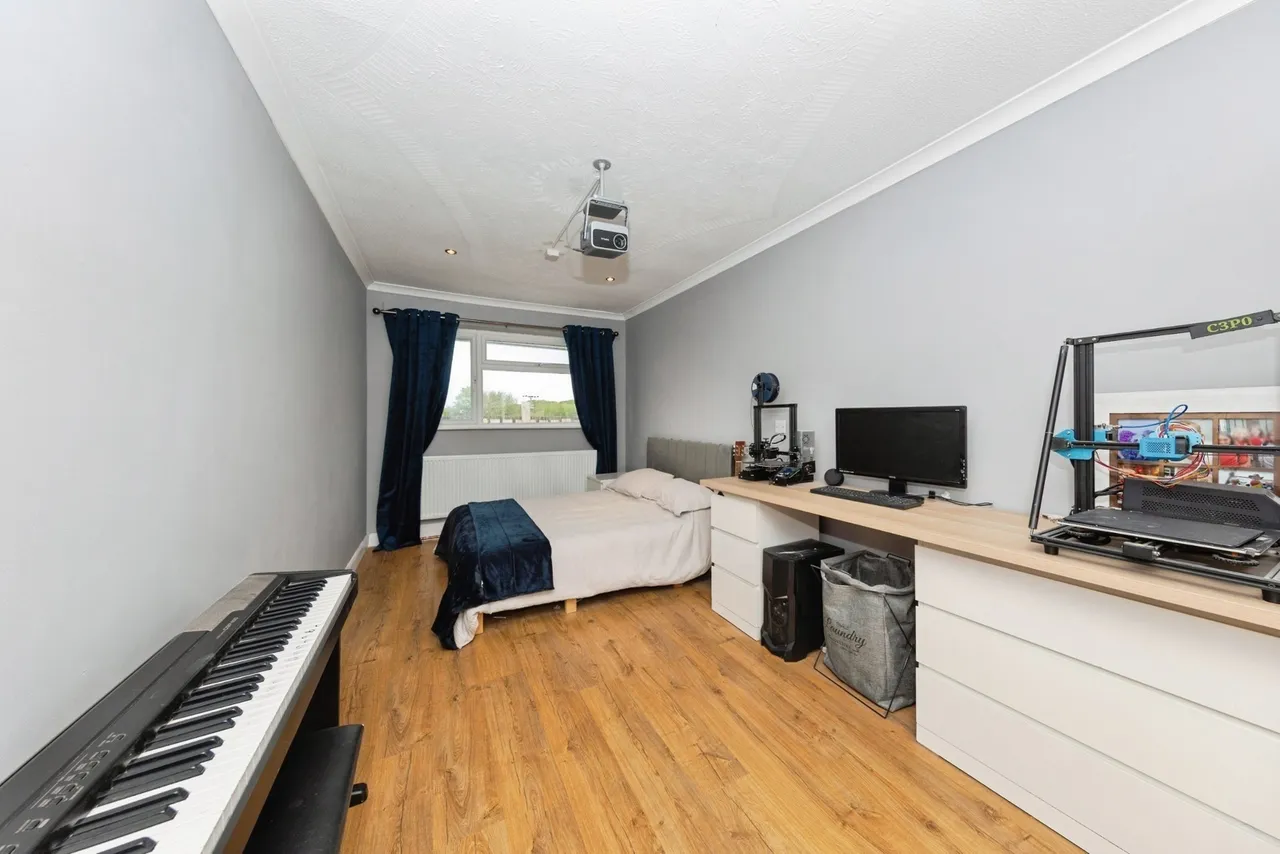 Four Roads, Kidwelly, SA17, photo 18