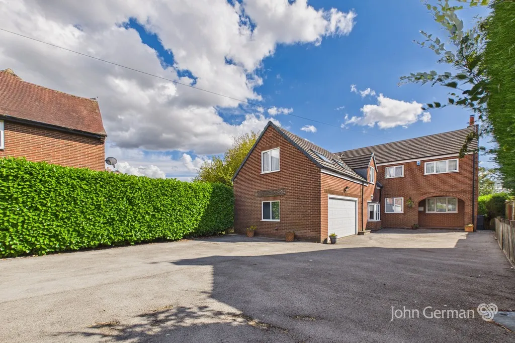 6 bed house for sale, Main Road, Hulland Ward