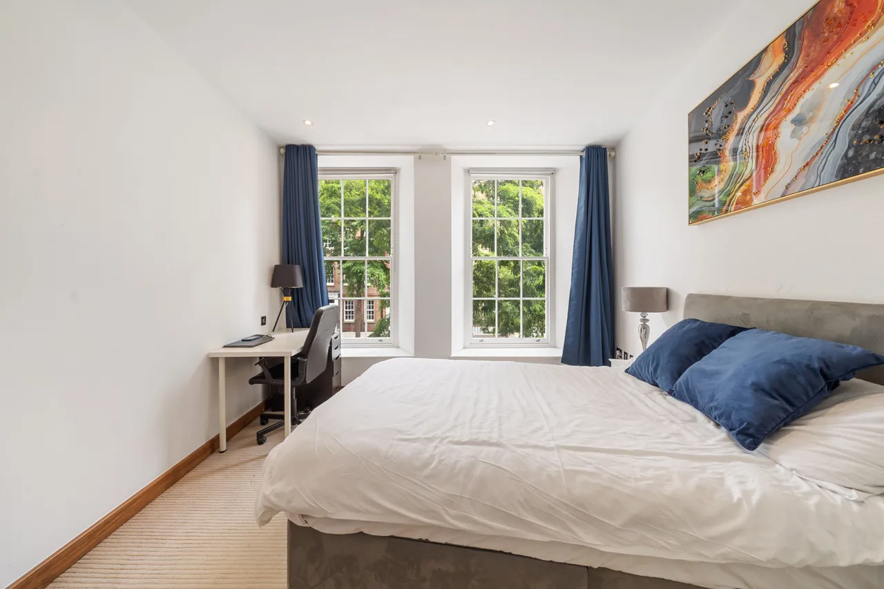Bedford Row, WC1R, photo 9