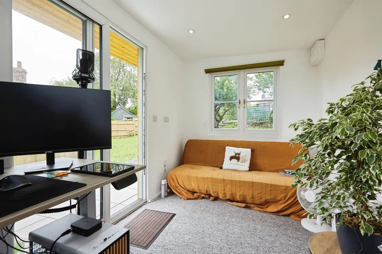 Bozley Hill, Cann, SP7, photo 12