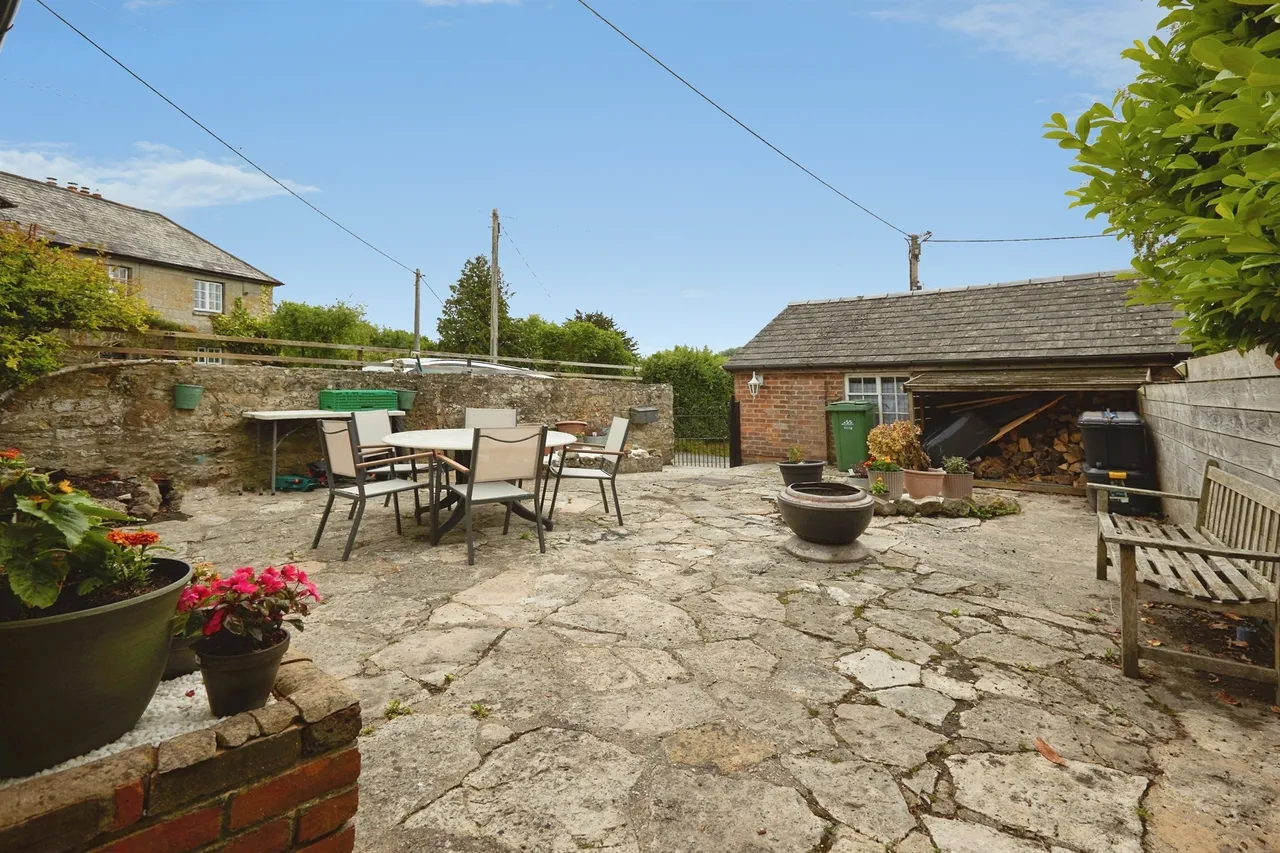 Bozley Hill, Cann, SP7, photo 4