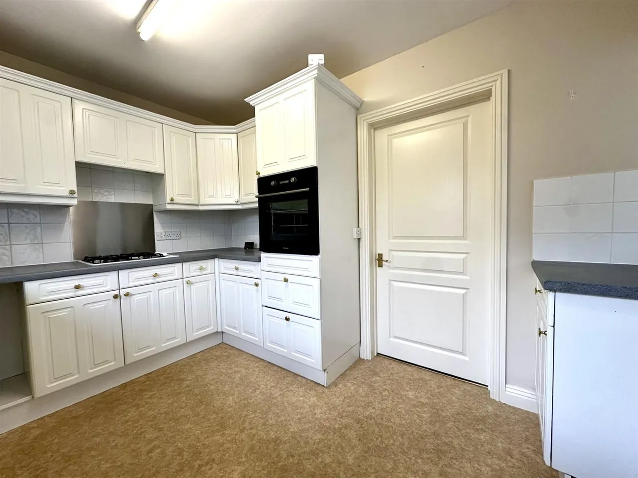 Lypiatt Road, Corsham, SN13, photo 4