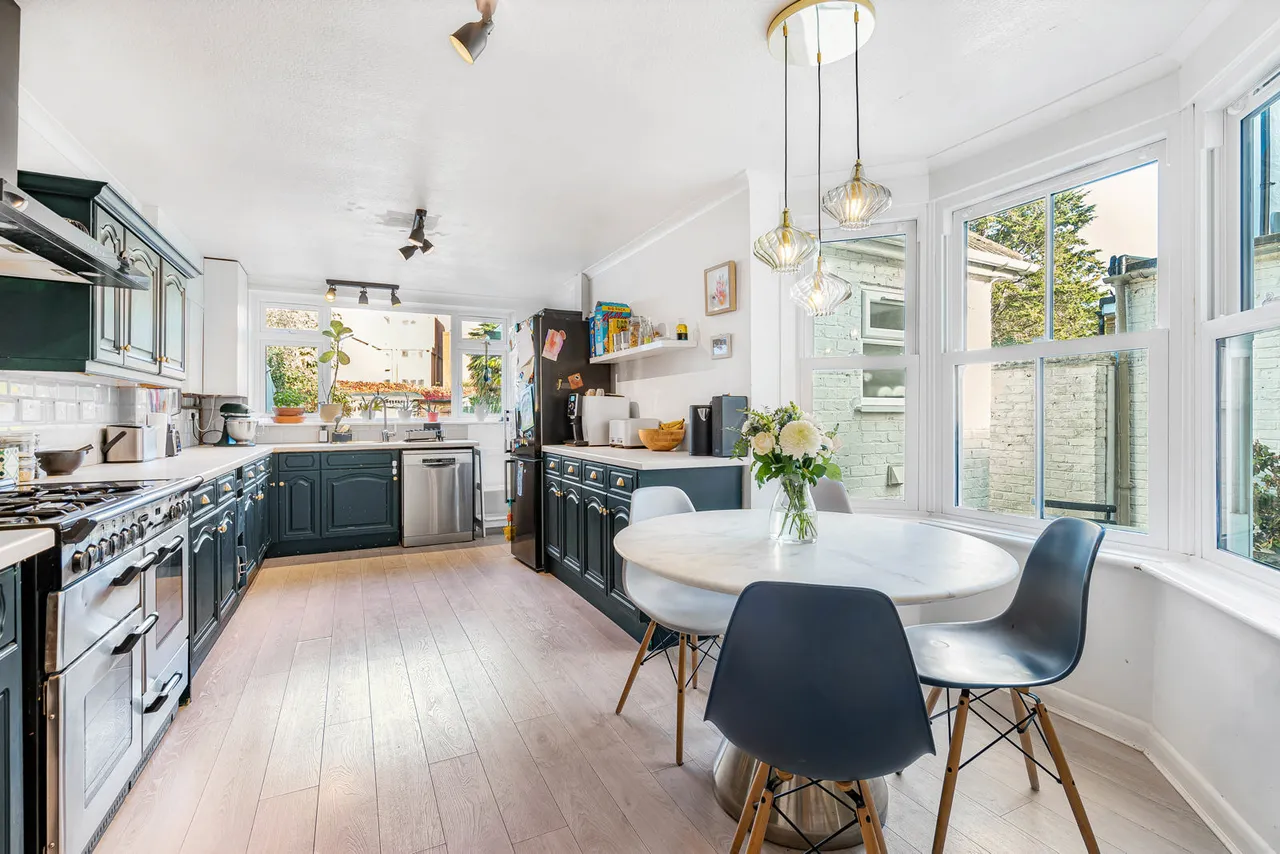 Sidney Road, Staines-upon-Thames, TW18, photo 5