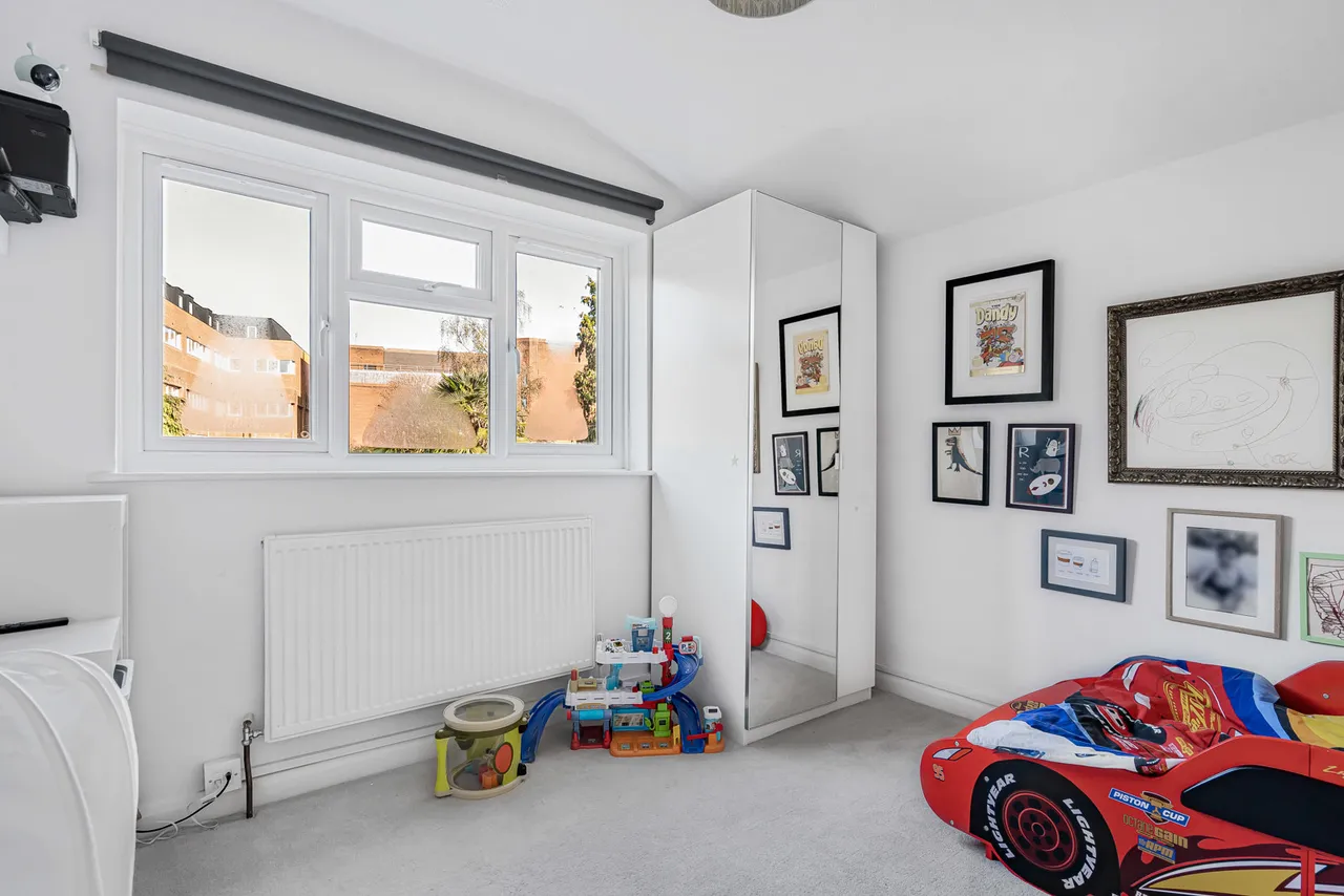 Sidney Road, Staines-upon-Thames, TW18, photo 12