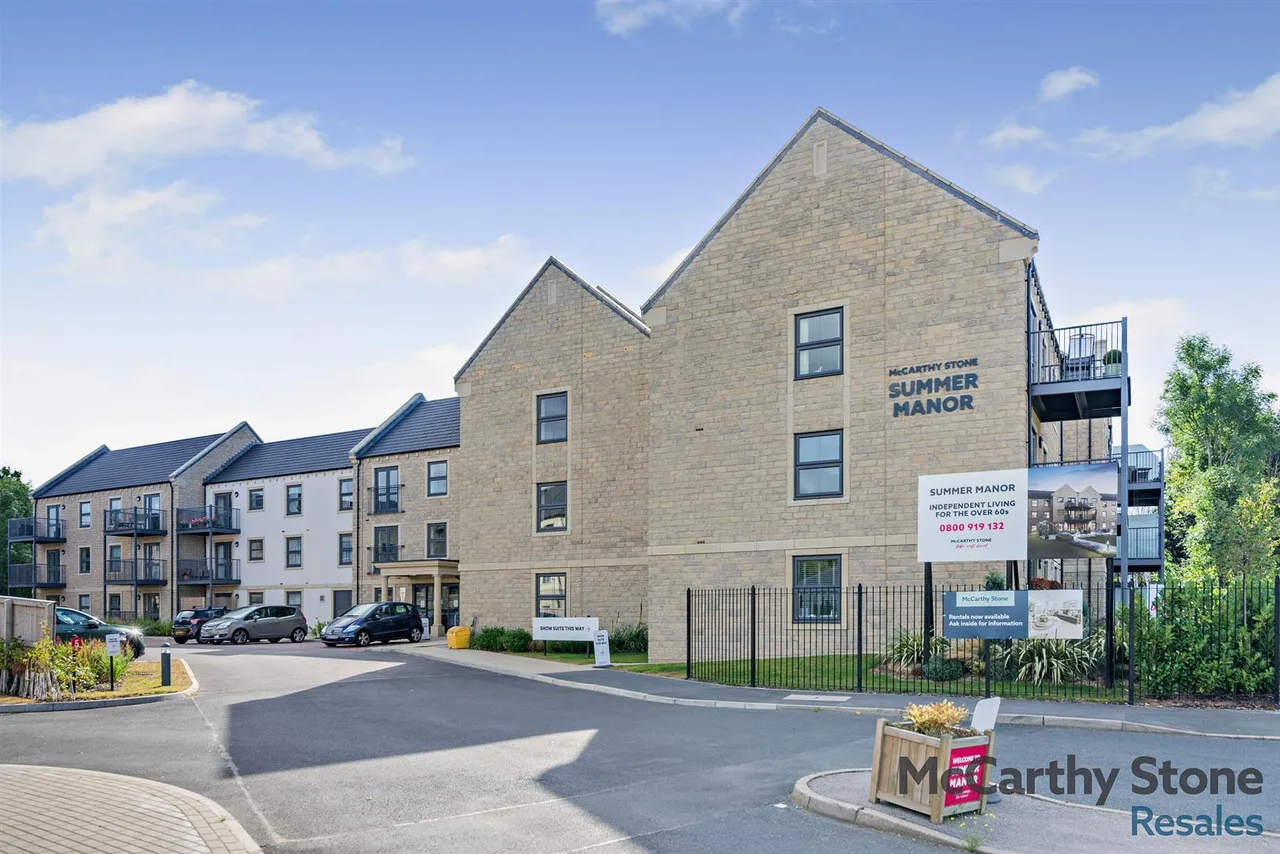 Summer Court, Burley In Wharfedale, LS29, photo 18