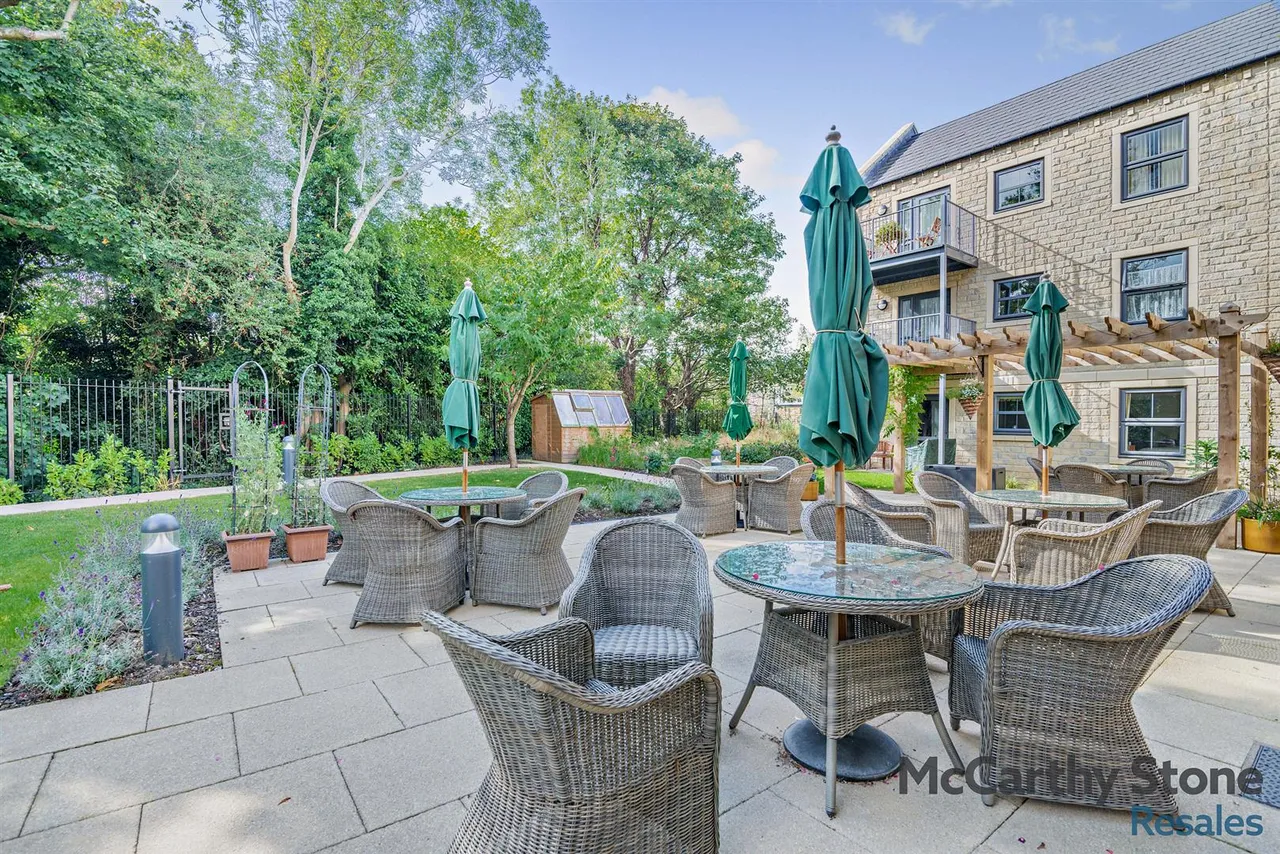 Summer Court, Burley In Wharfedale, LS29, photo 20