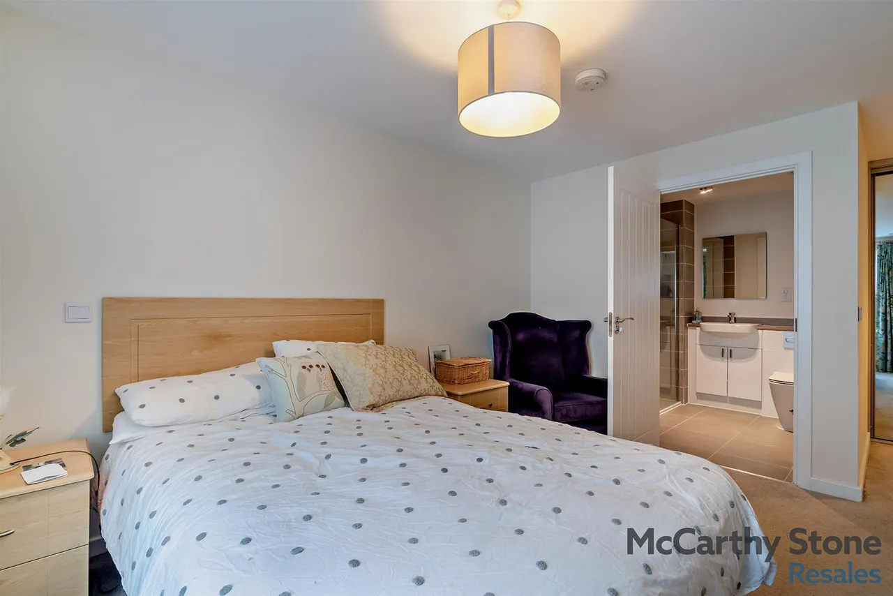 Summer Court, Burley In Wharfedale, LS29, photo 14