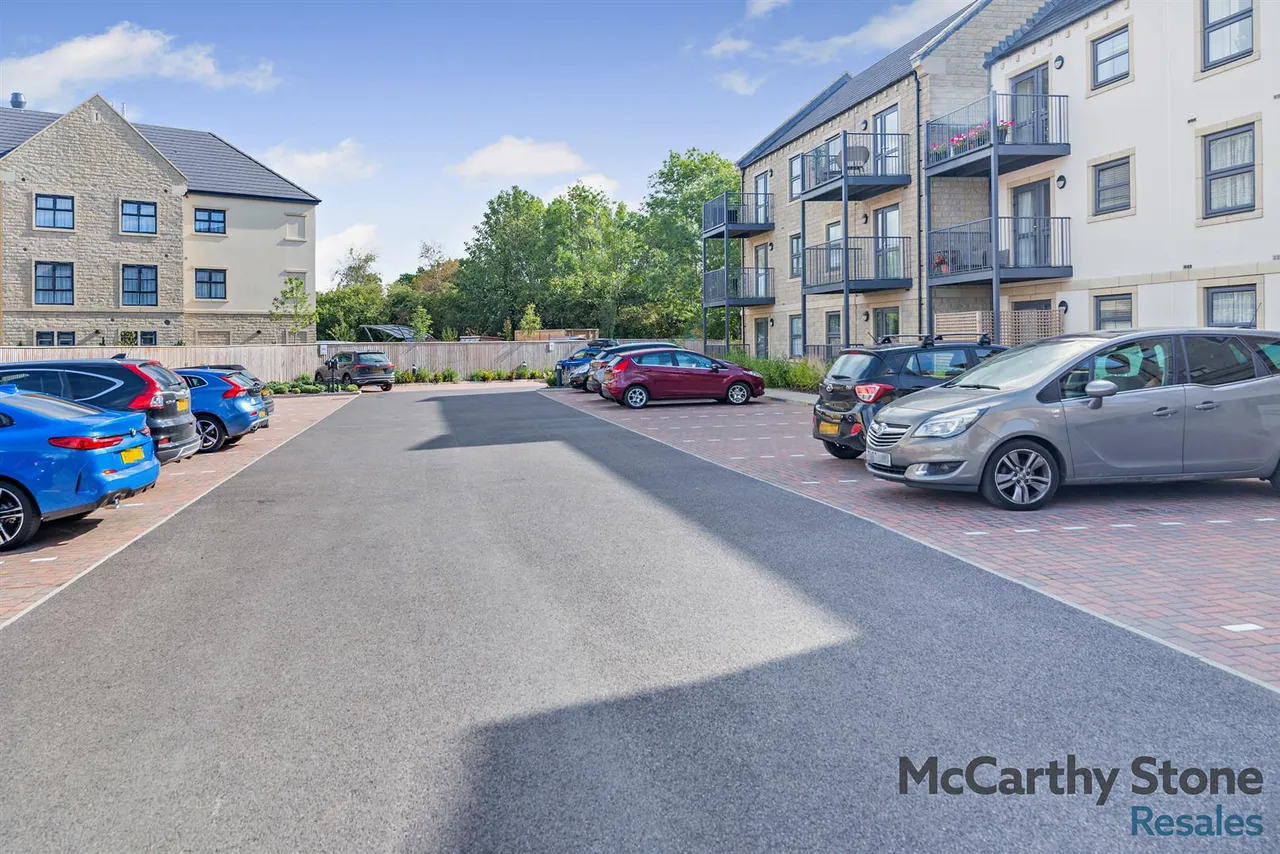 Summer Court, Burley In Wharfedale, LS29, photo 19