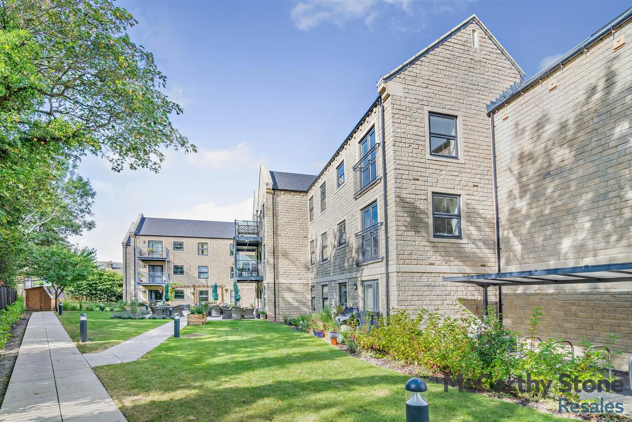 Summer Court, Burley In Wharfedale, LS29, photo 6