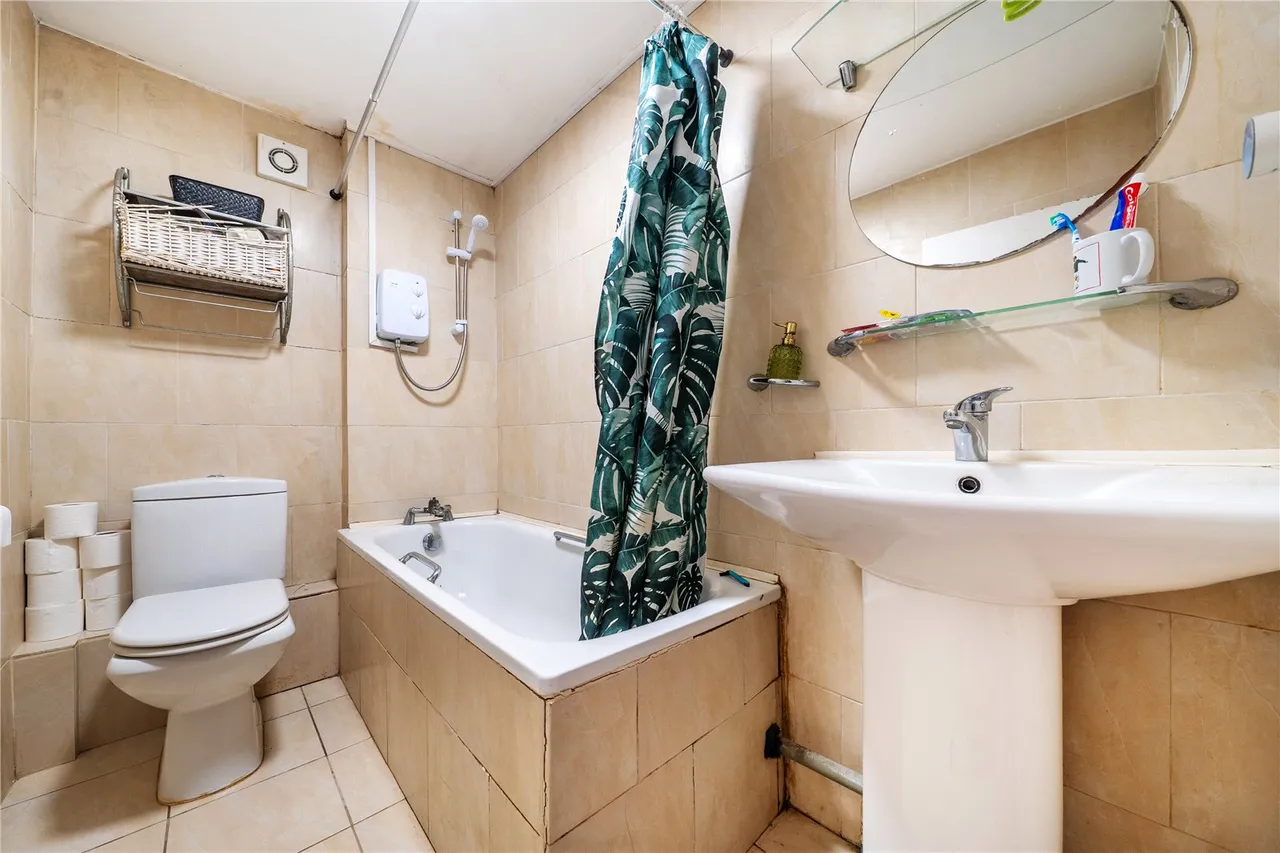 South Norwood Hill, London, SE25, photo 9