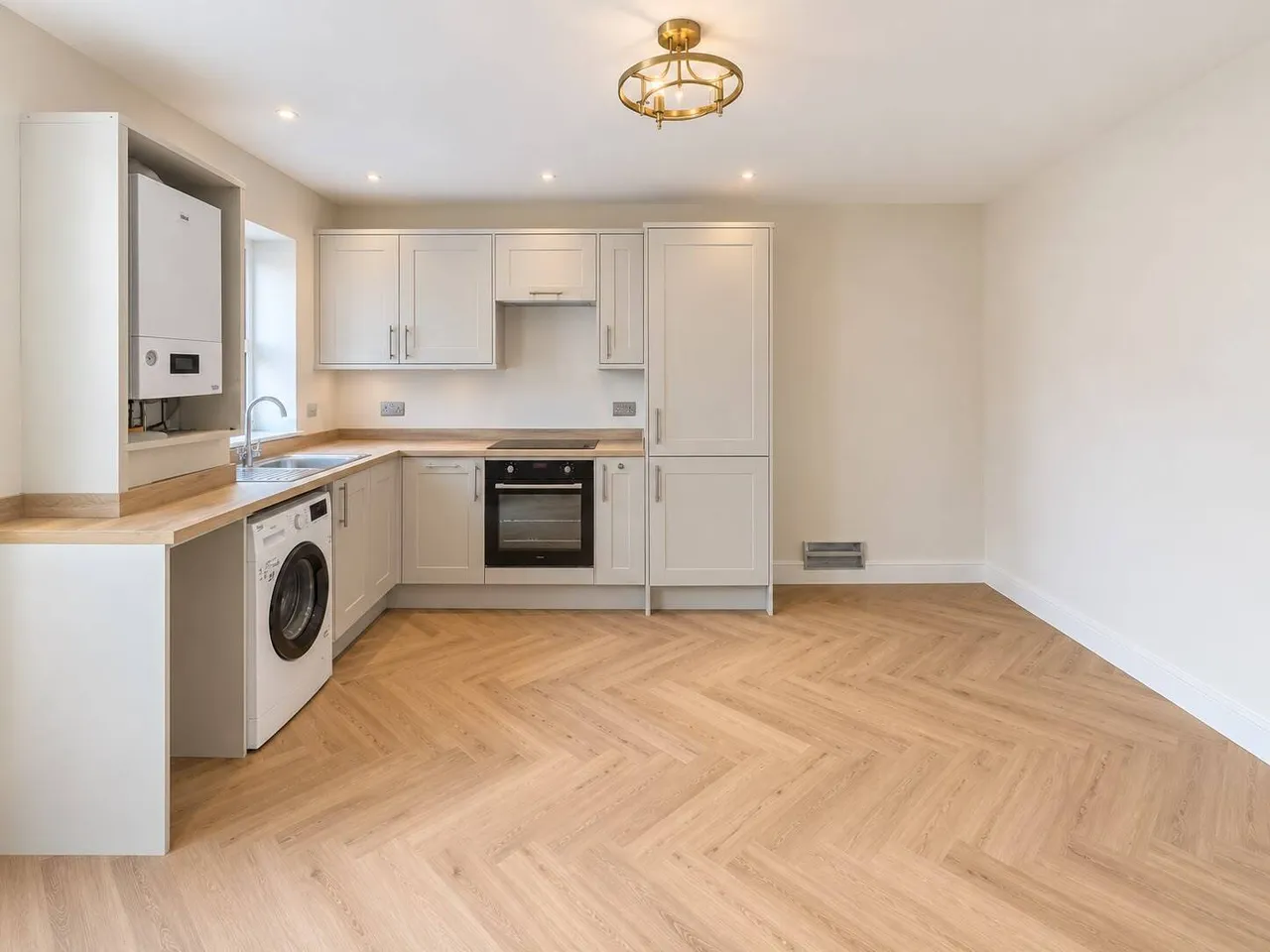1 bed flat to rent, Iron Gate, DE1