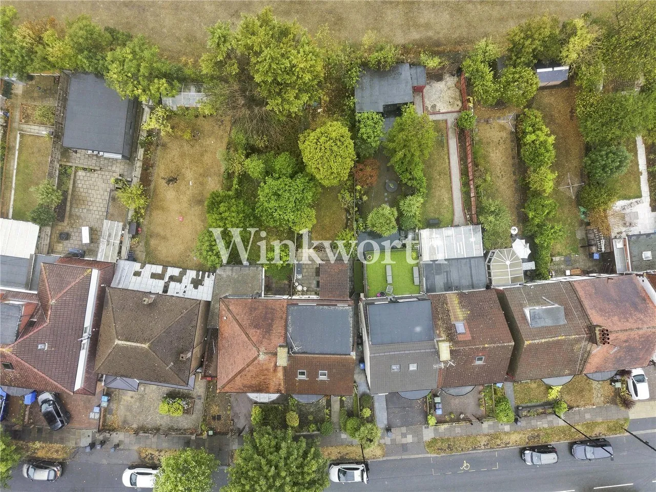 Connaught Gardens, London, N13, photo 18