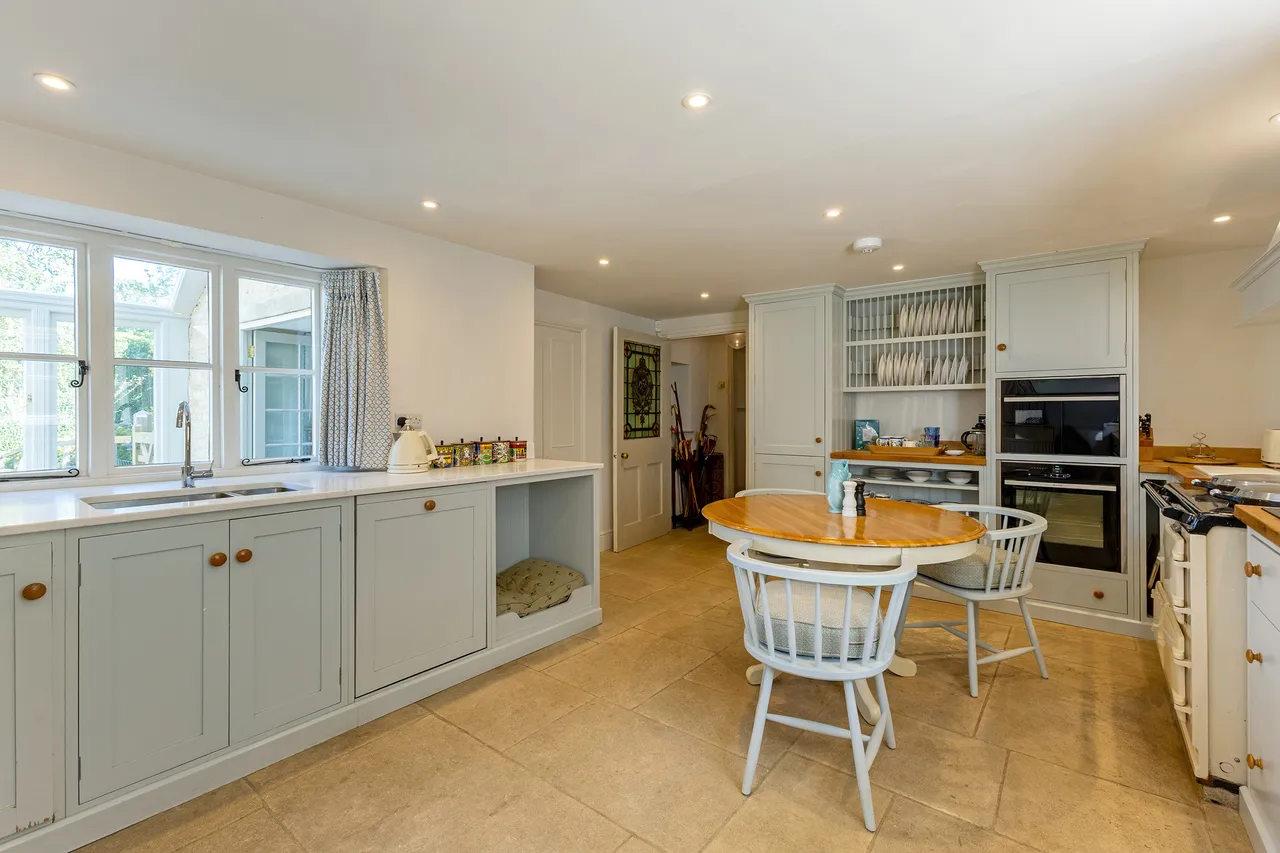 Fossebridge, The Cotswolds, Gloucestershire, photo 5