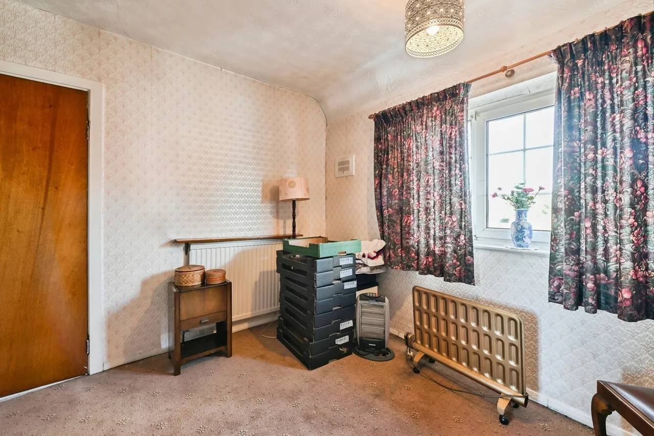 Nuthall Road, Nottingham, NG8, photo 14