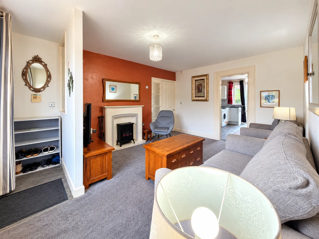 Newport Road, Denton, M34, photo 2