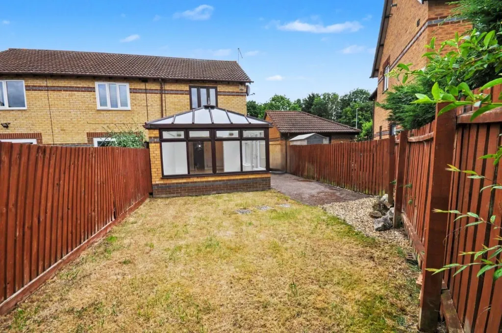 Chardonnay Close, New Duston, photo 12