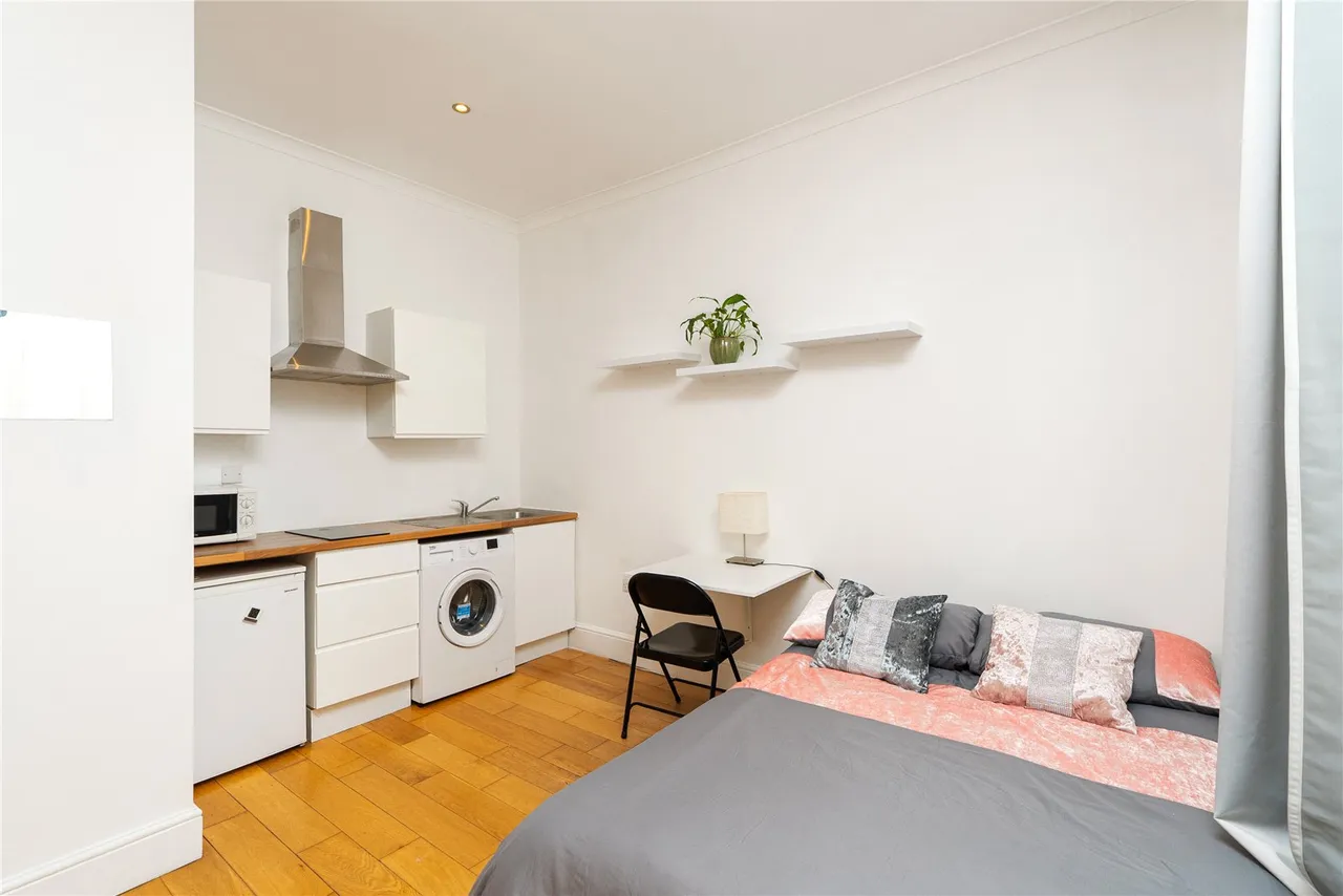Staverton Road, Willesden Green, London, NW2 5HL, photo 13