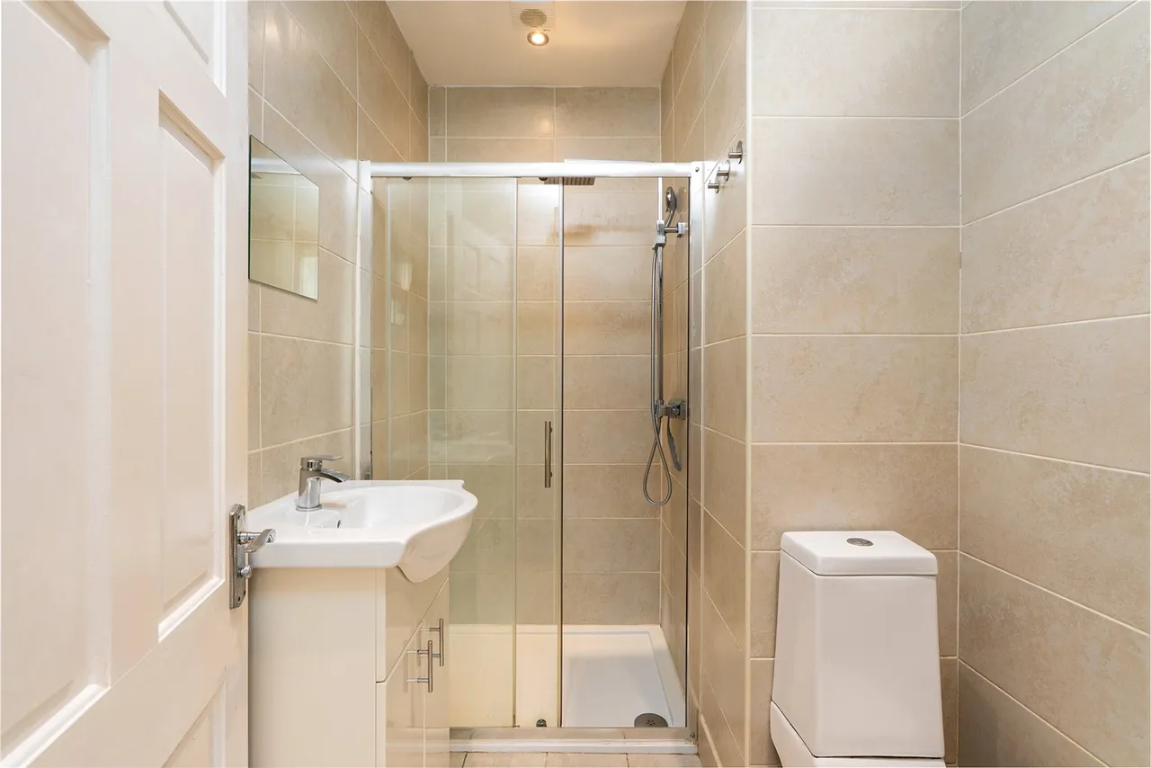 Staverton Road, Willesden Green, London, NW2 5HL, photo 15