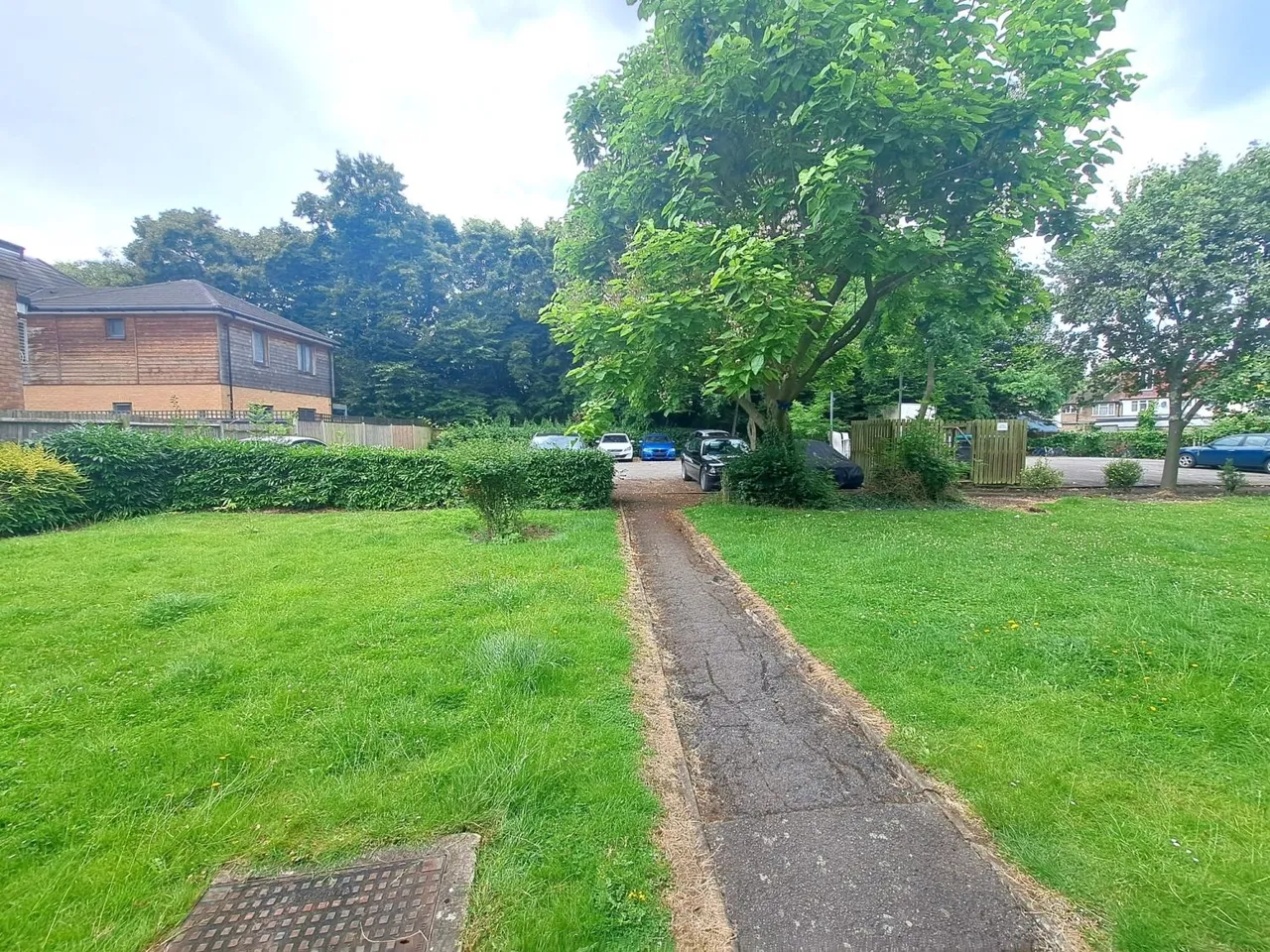 Horsenden Lane North, Greenford, UB6, photo 9