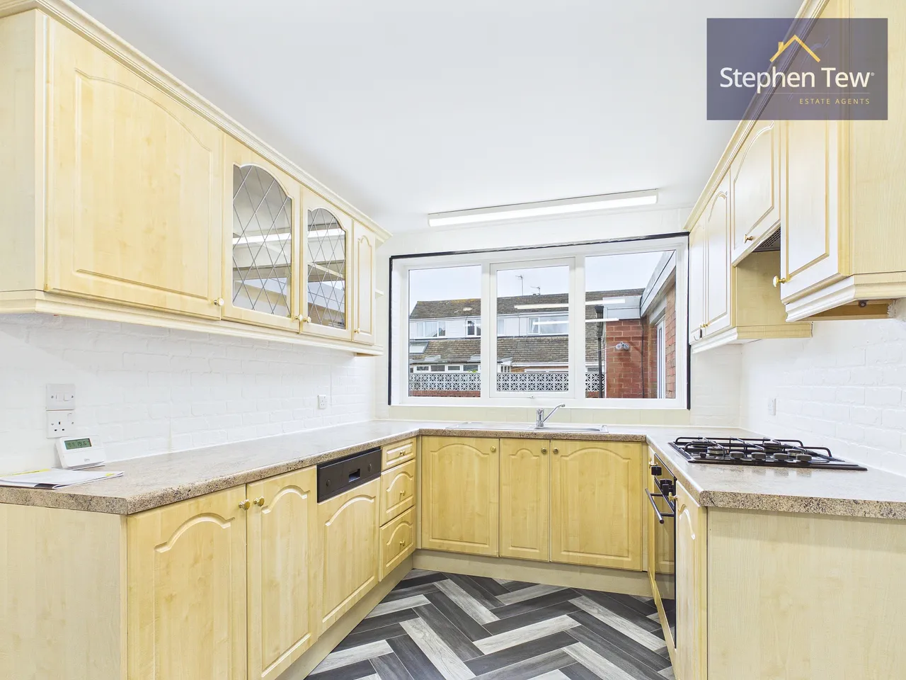Balham Avenue, Blackpool, FY4, photo 10