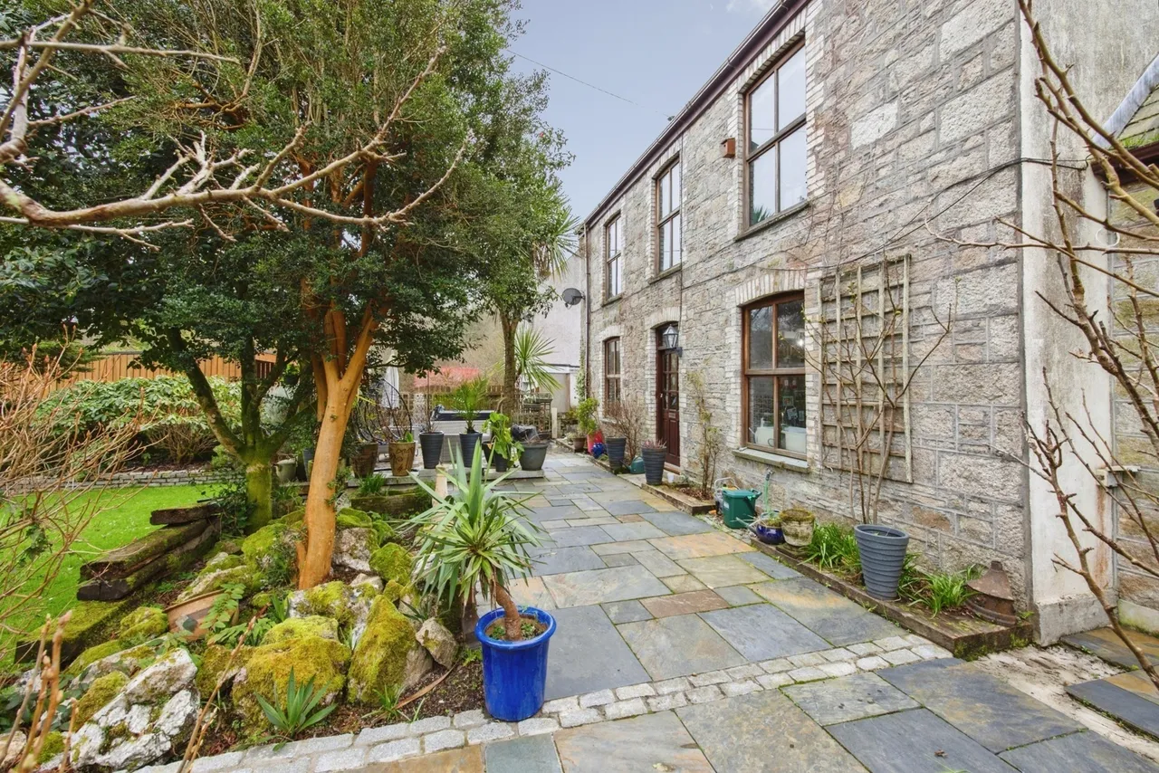 3 bed house for sale, Gover Valley, St. Austell, PL25