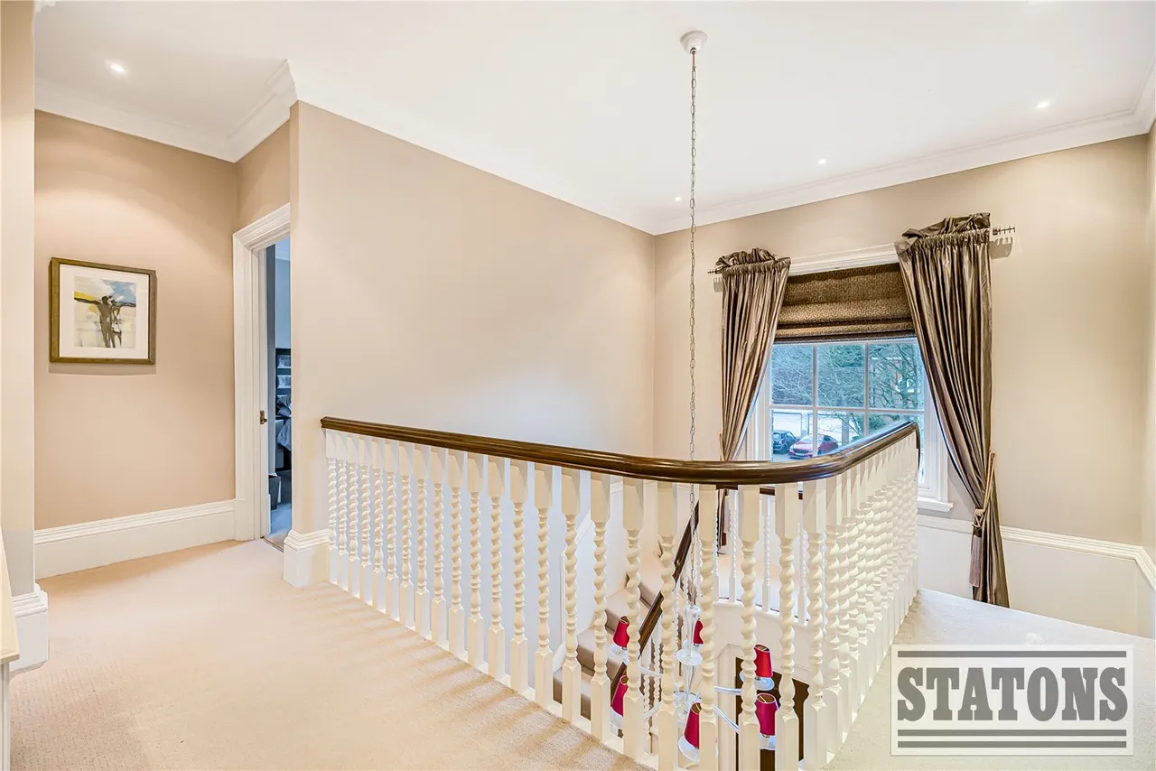 Northaw Place, Coopers Lane, Northaw, Potters Bar, EN6 4NQ, photo 14