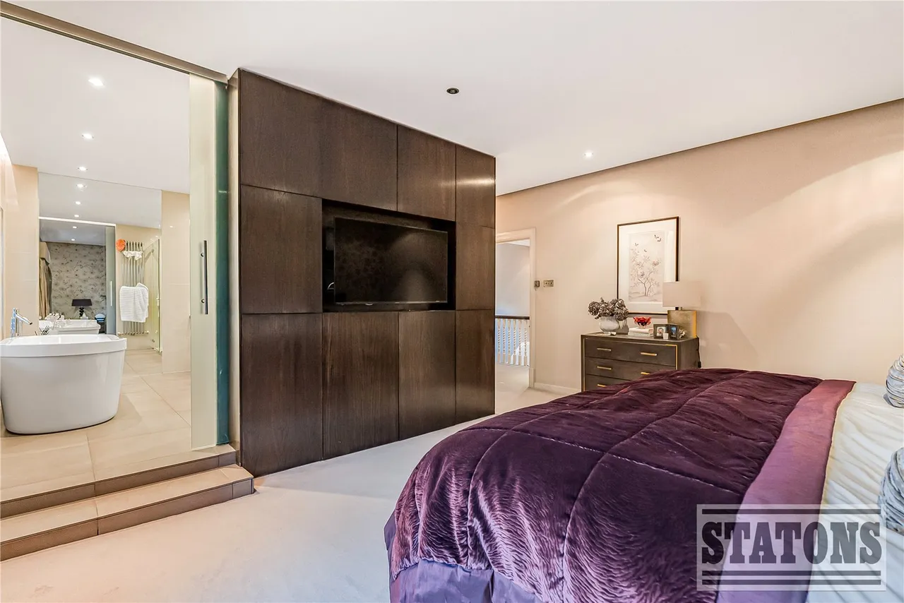 Northaw Place, Coopers Lane, Northaw, Potters Bar, EN6 4NQ, photo 16
