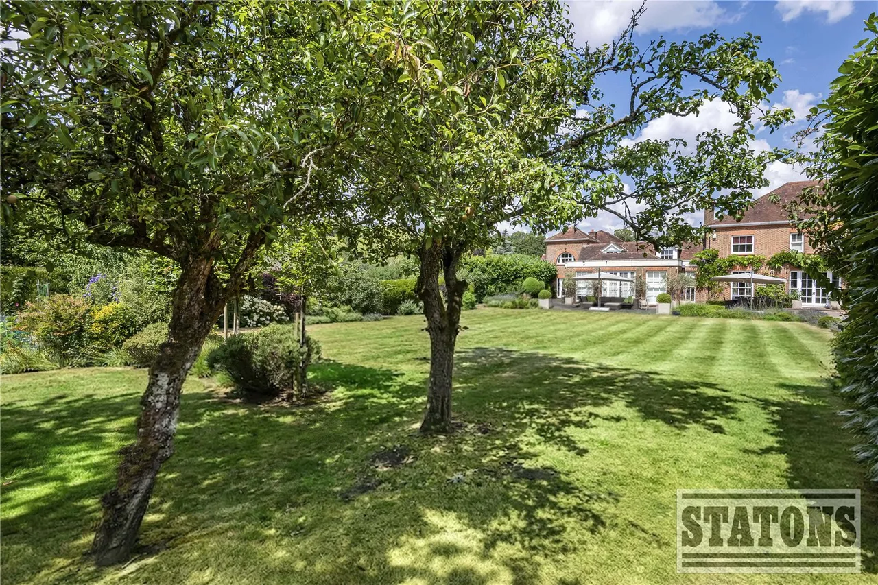 Northaw Place, Coopers Lane, Northaw, Potters Bar, EN6 4NQ, photo 33