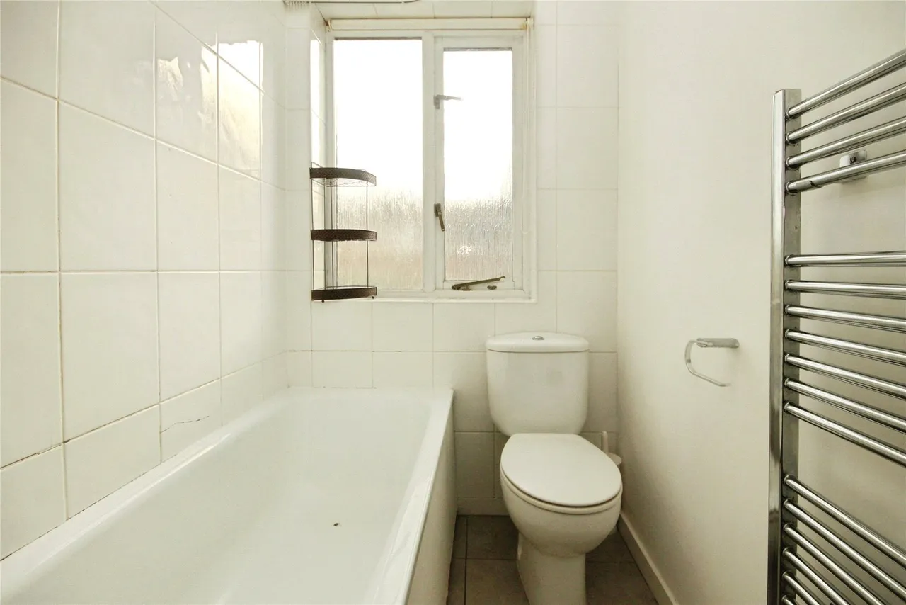 Sunnyhill Road, London, SW16, photo 9