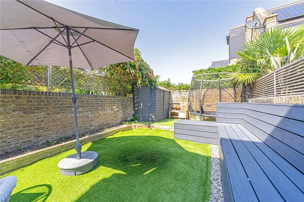 Colne Road, Twickenham, TW2 6QN, photo 2
