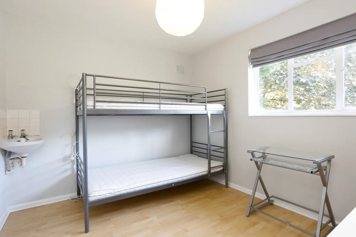 Chester Road, SW19, photo 7