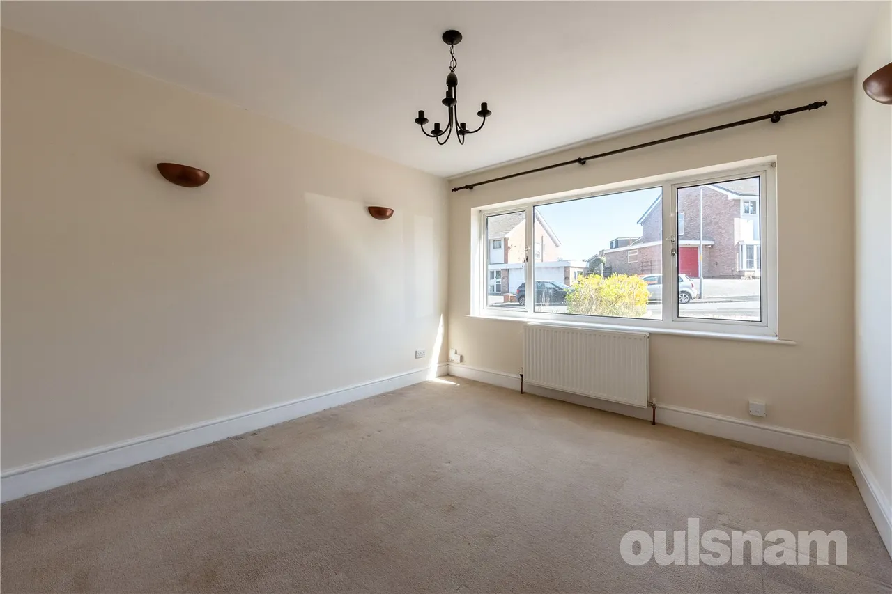 Vicarage Crescent, Redditch, Worcestershire, B97 4RP, photo 2