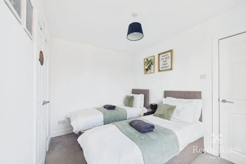 Tang Hall Lane, York, North Yorkshire, YO31, photo 11