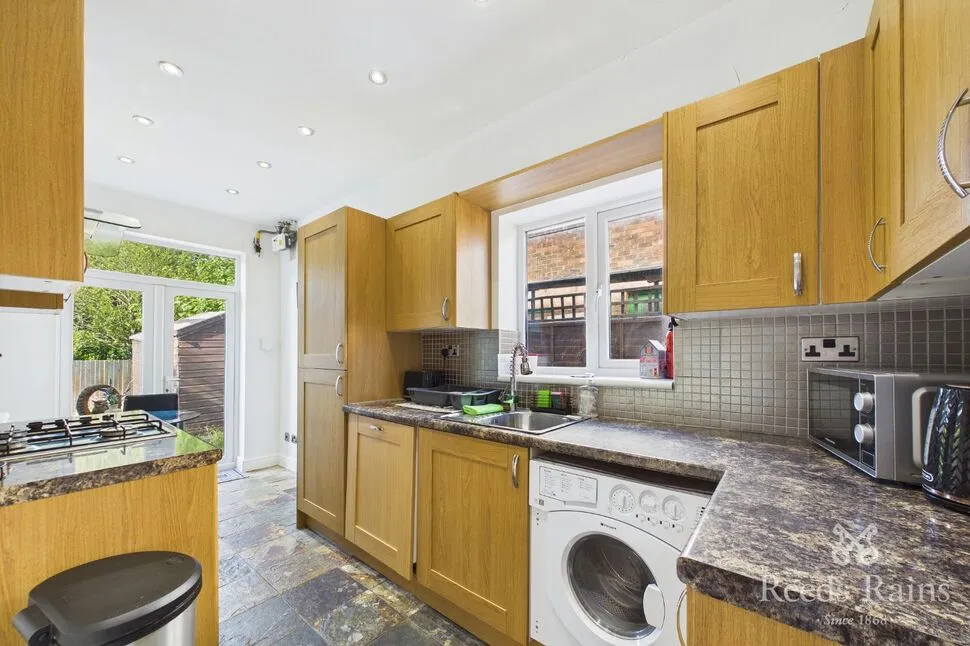 Tang Hall Lane, York, North Yorkshire, YO31, photo 4