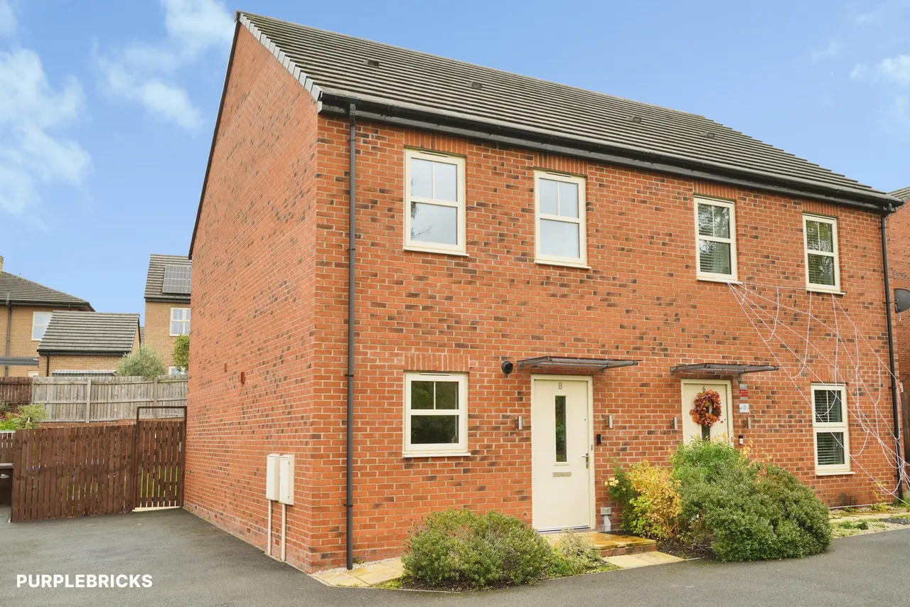 2 bed house for sale, Brindley Close, Brizlincote Valley, DE15