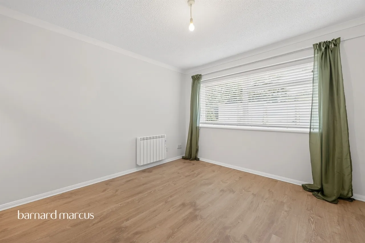 Brambledown Road, Wallington, photo 5
