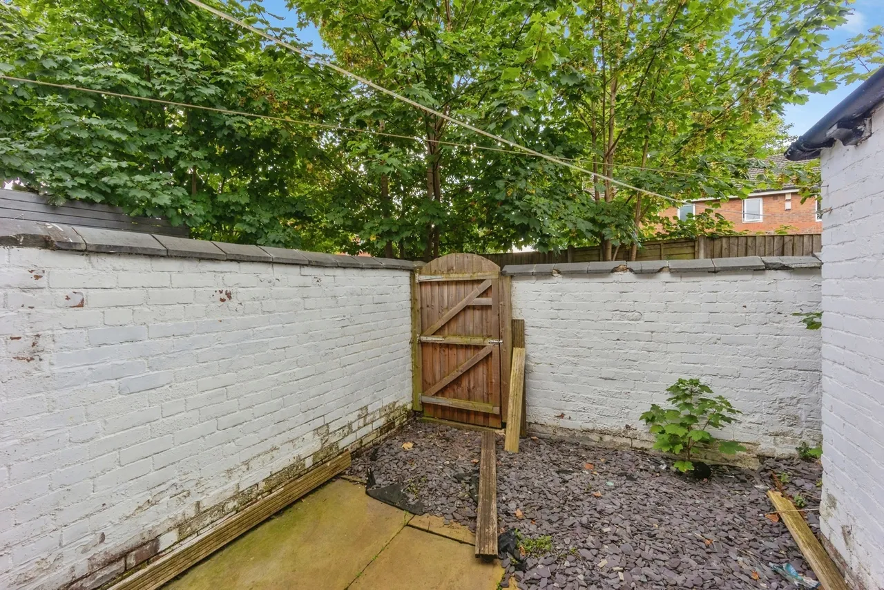 Higher Bents Lane, Bredbury, Stockport, Greater Manchester, SK6, photo 15