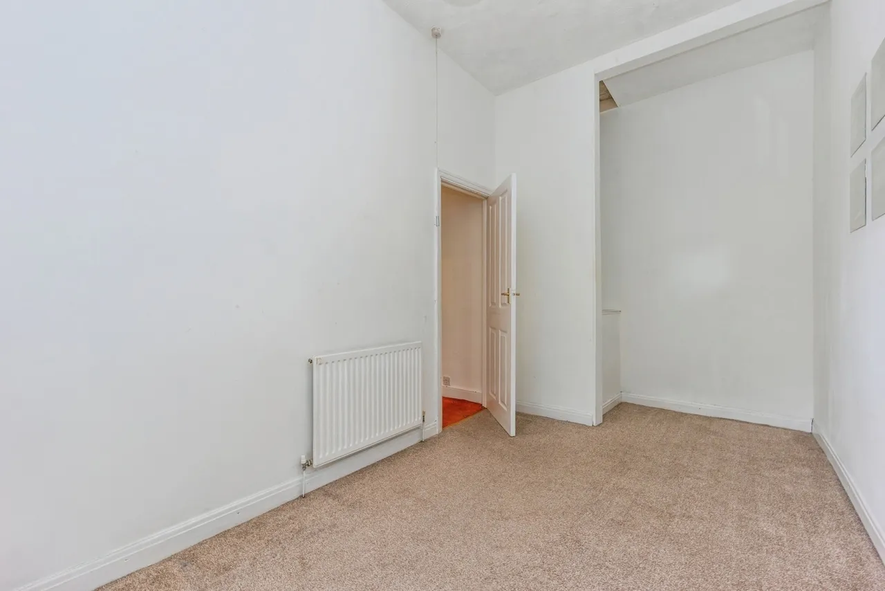 Higher Bents Lane, Bredbury, Stockport, Greater Manchester, SK6, photo 12