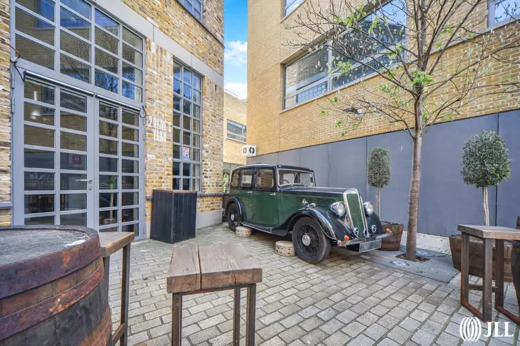 Soapmaker Mews, London, E15, photo 36