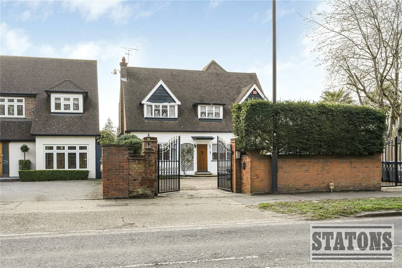 Cockfosters Road, Hadley Wood, EN4 0JT, photo 2