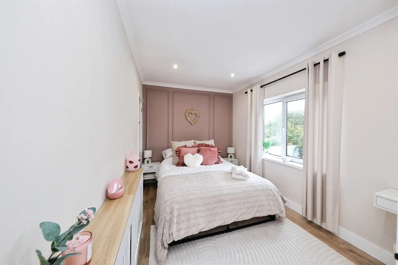 East Street, Clowne, S43, photo 10