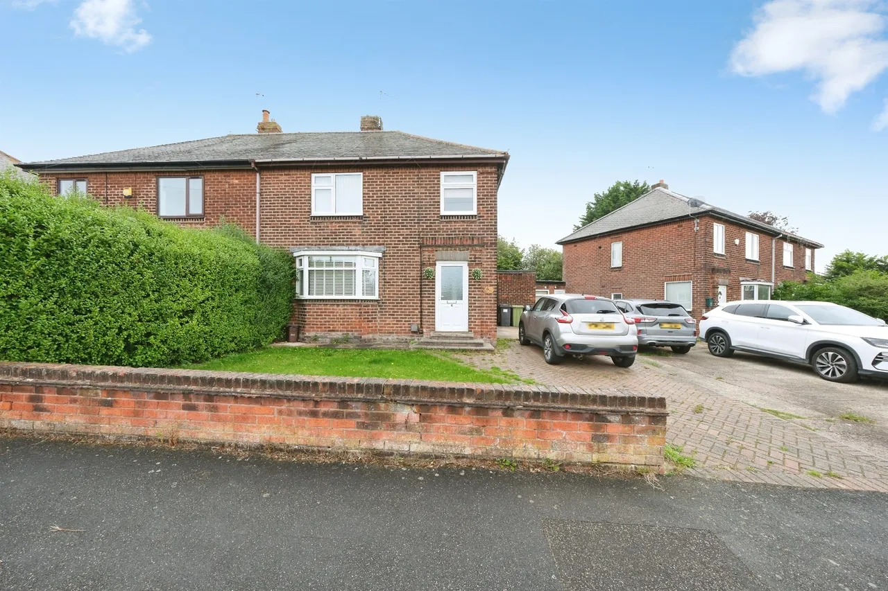 3 bed house for sale, East Street, Clowne, S43