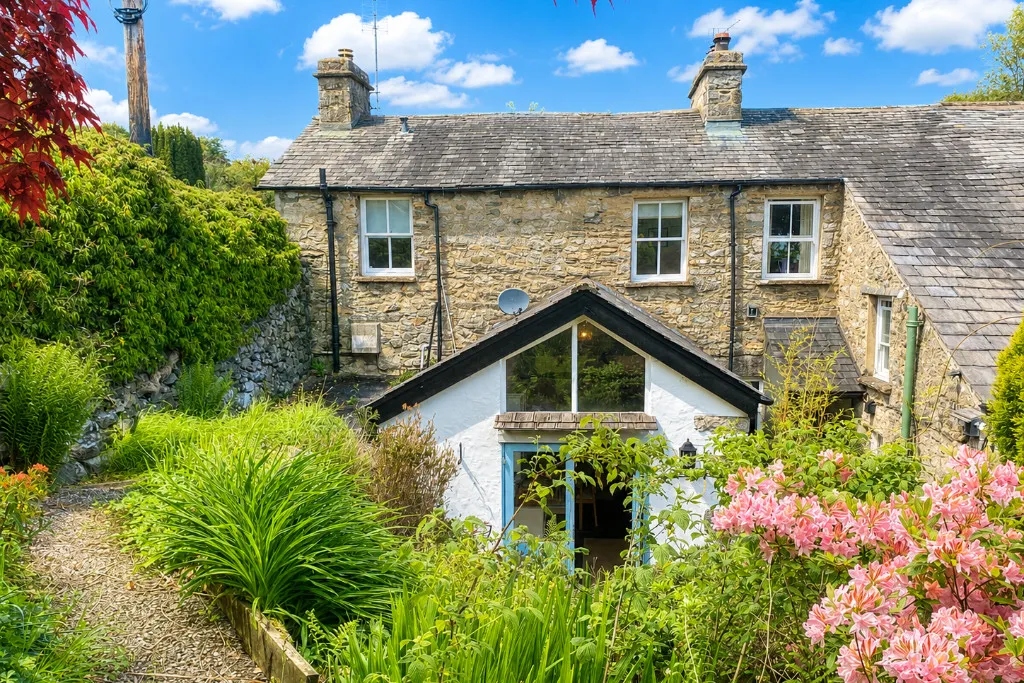 3 bed house for sale, Tower View, Lindale, LA11